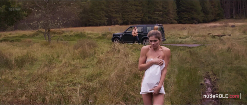 1. Olivia nude – David and Olivia? (2018)