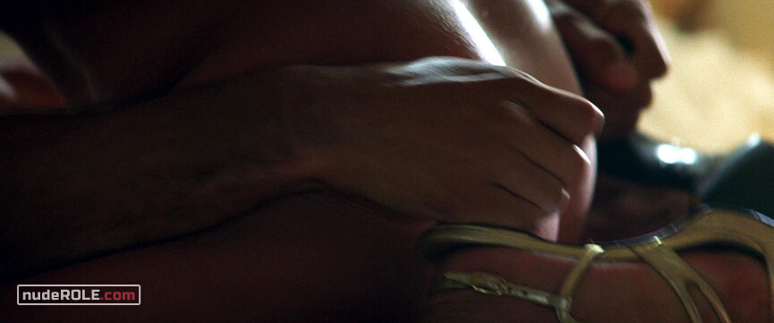3. Sandra Van Ryan nude – Wild Things (1998)