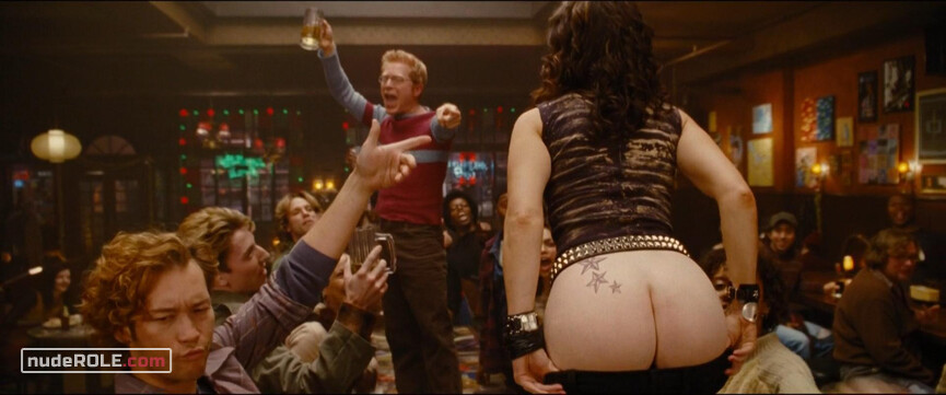 1. Mimi Marquez sexy, Maureen Johnson nude – Rent (2005)