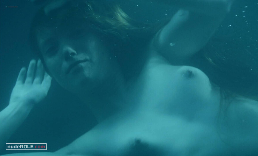 1. Madeleine nude – Angel (2016)