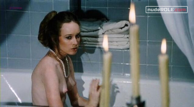 2. Jane nude – Tragic Ceremony (1972)