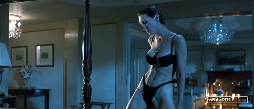1. Helen Tasker sexy – True Lies (1994)