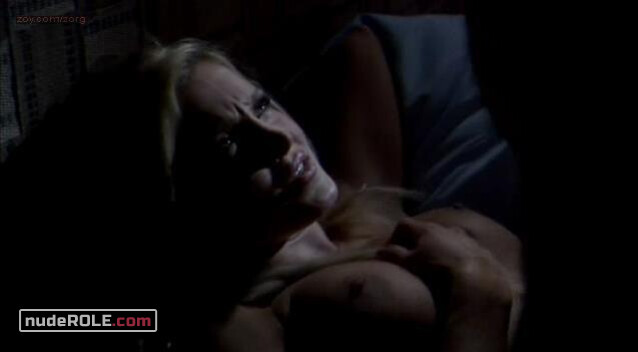 1. Chloe sexy, Sage nude – The Last Run (2004)