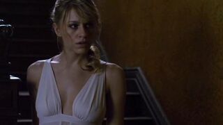 Emma sexy – The Frozen (2012)