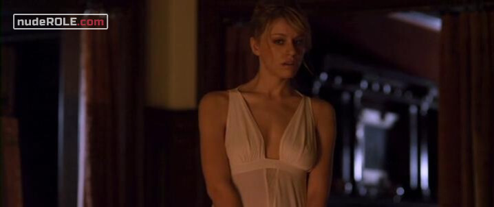 3. Emma sexy – The Frozen (2012)