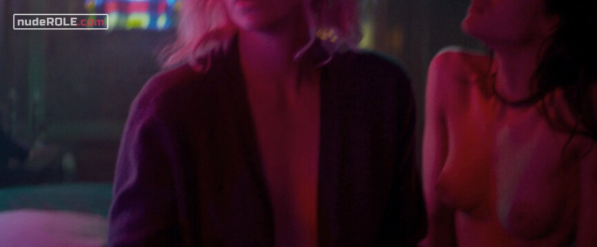 13. Lorraine Broughton nude , Delphine Lasalle nude – Atomic Blonde (2017)