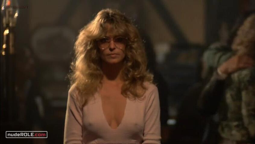 1. Pamela sexy – The Cannonball Run (1981)