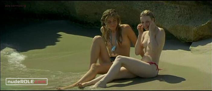 2. Sally Garfield nude , Leslie Garfield nude – My Name Is Tanino (2002)