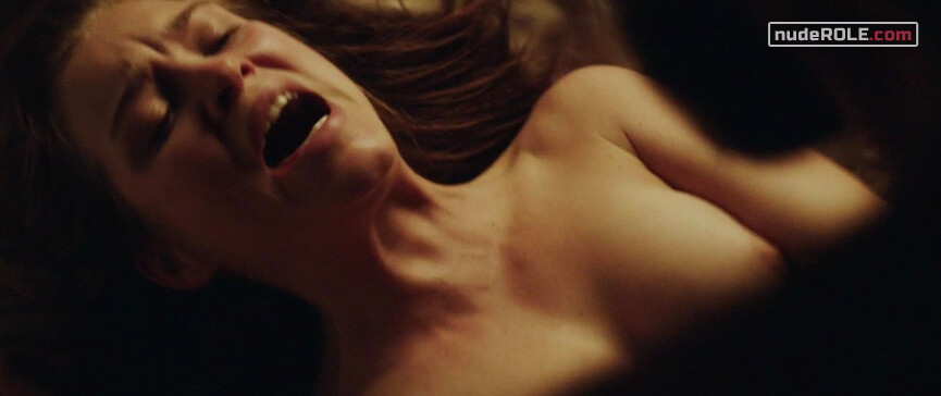 8. Nicole Rawlins nude – The Crucifixion (2017)