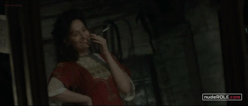 2. Liéna Duprat nude – Landes (2013)