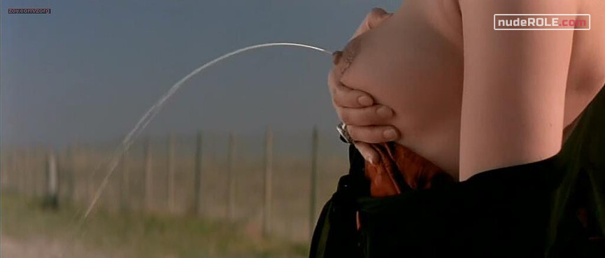 2. La Gabacha nude – The Tit and the Moon (1994)