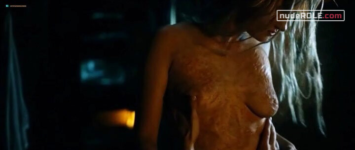 3. Clarice nude – Leatherface (2017)