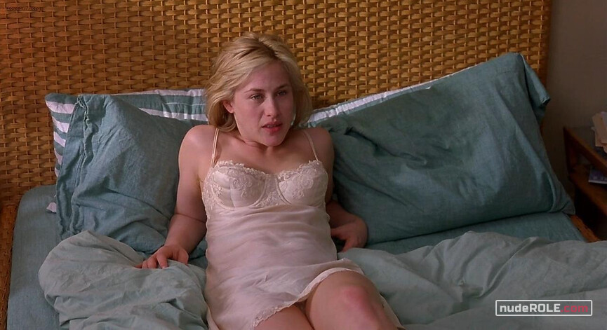 1. Nancy Coplin sexy – Flirting with Disaster (1996)