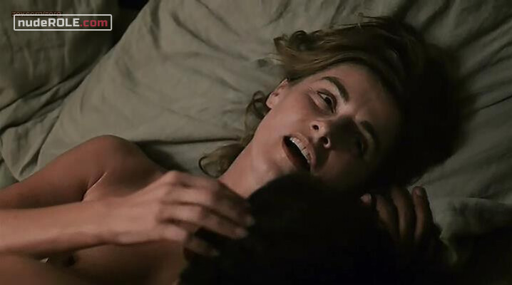 1. Paule Zachmann nude – E-love (2011)