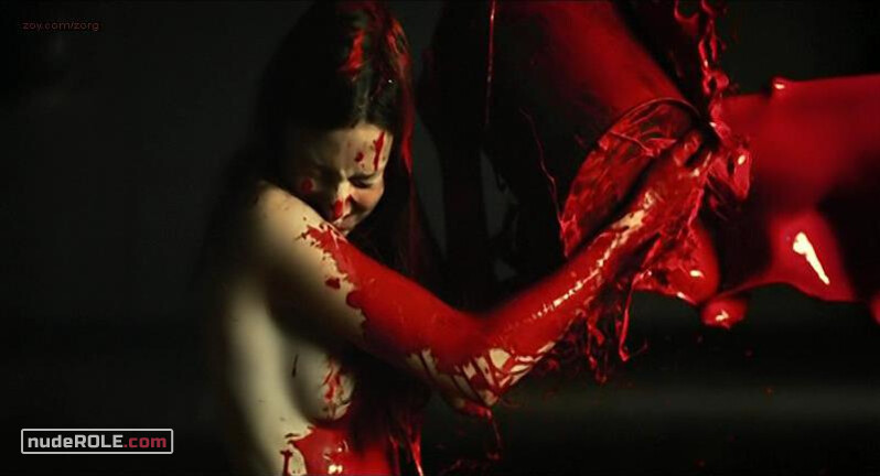 3. Evy nude – 170 Hz (2011)