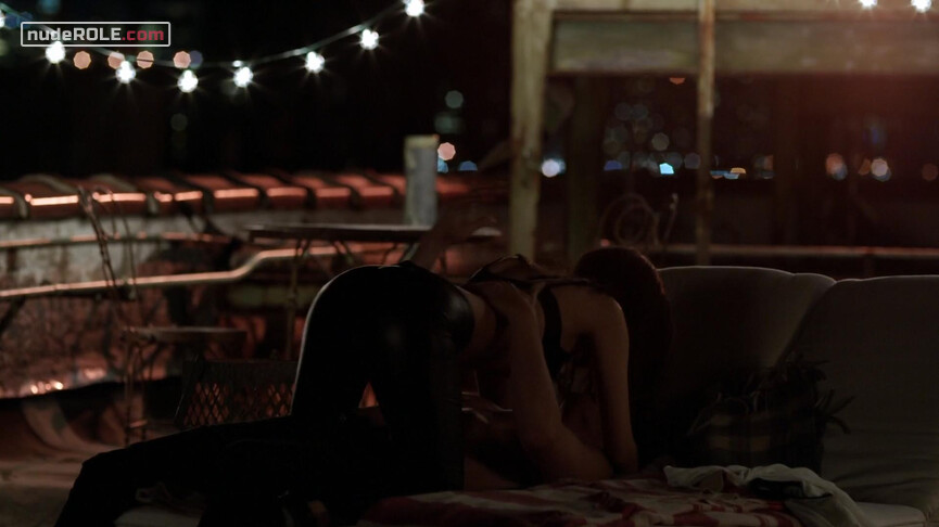 2. Lindy Sampson sexy – Eye Candy (2015)