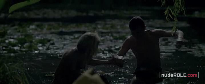 3. Mathilde Carmain nude – Un début prometteur (2015)