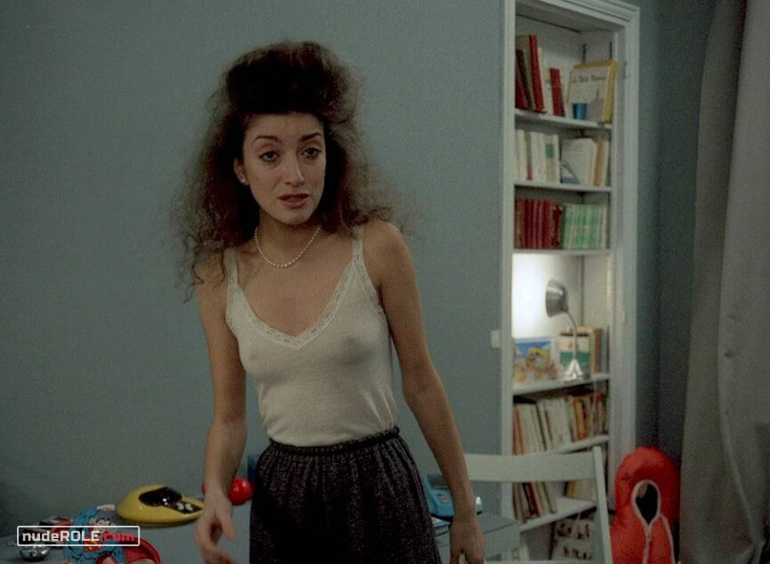3. Louise nude – Full Moon in Paris (1984)
