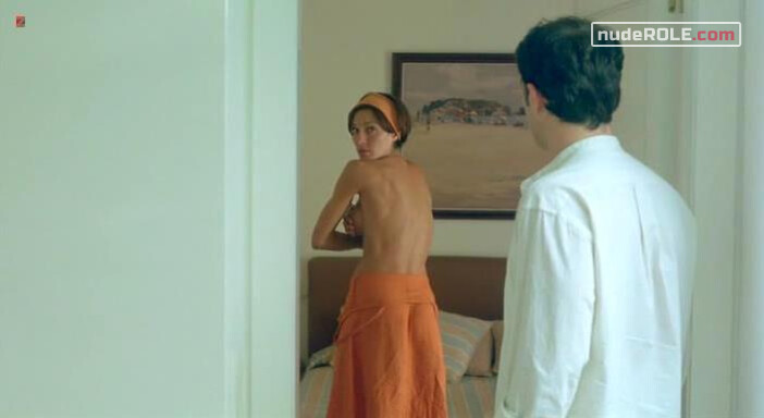 3. Ana nude – Summer Clouds (2004)