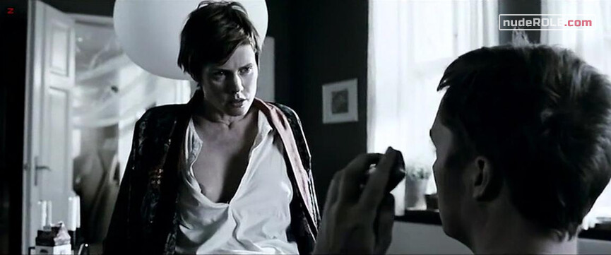 1. Pernille nude , Scarlett nude – Deliver Us from Evil (2009)