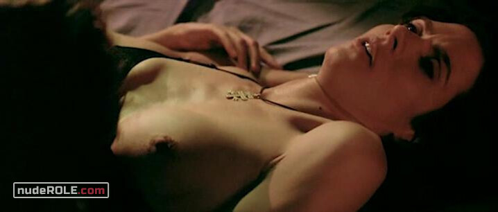 1. Ana Ramírez nude – The Hush (2009)