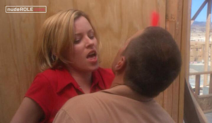 2. Sarah sexy, Lorna sexy – Sexual Life (2005)
