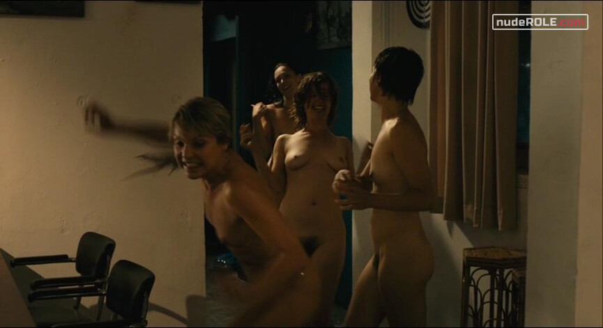1. An nude , Elke nude , Karen nude , Dorien nude – High Heels, Low Tide (2012)
