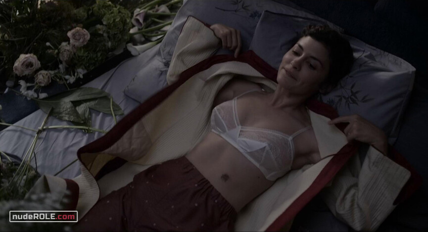 1. Chloé sexy – Mood Indigo (2013)