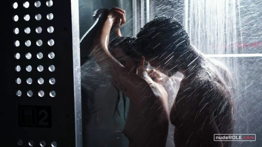 2. Upworth nude – Alien: Covenant (2017)