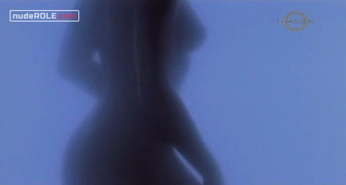 2. Manureva nude – Tonight I'll Sleep at Yours (2007)