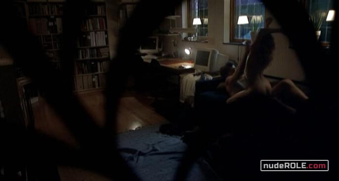 3. Klasskompis nude , Ylva nude – Bus to Italy (2005)