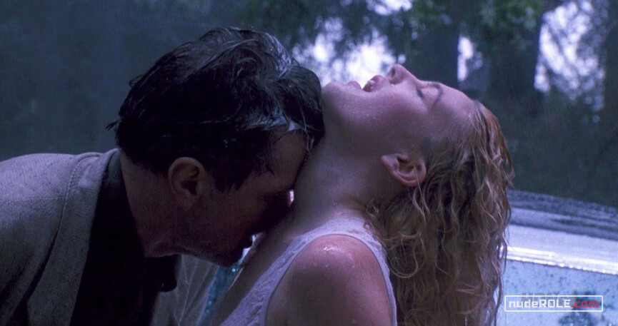 1. Ivy sexy – Poison Ivy (1992)
