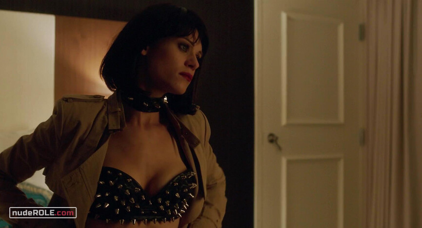 3. Natalie sexy – The Escort (2015)
