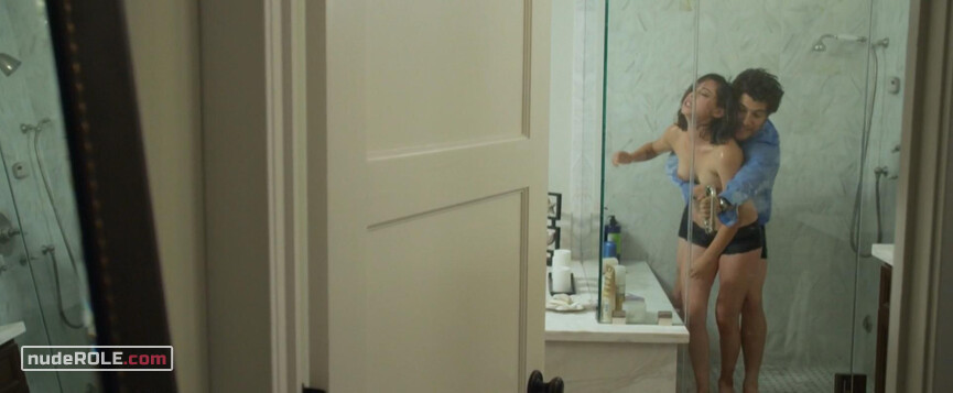 2. Madeline nude – Night Owls (2015)