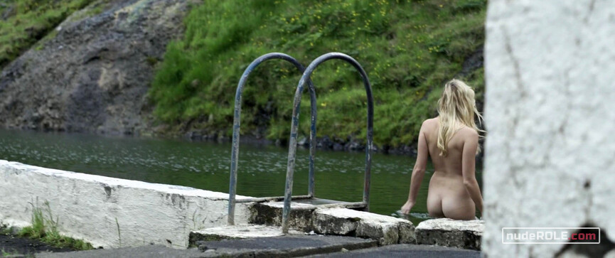 2. Jenai nude – Bokeh (2017)