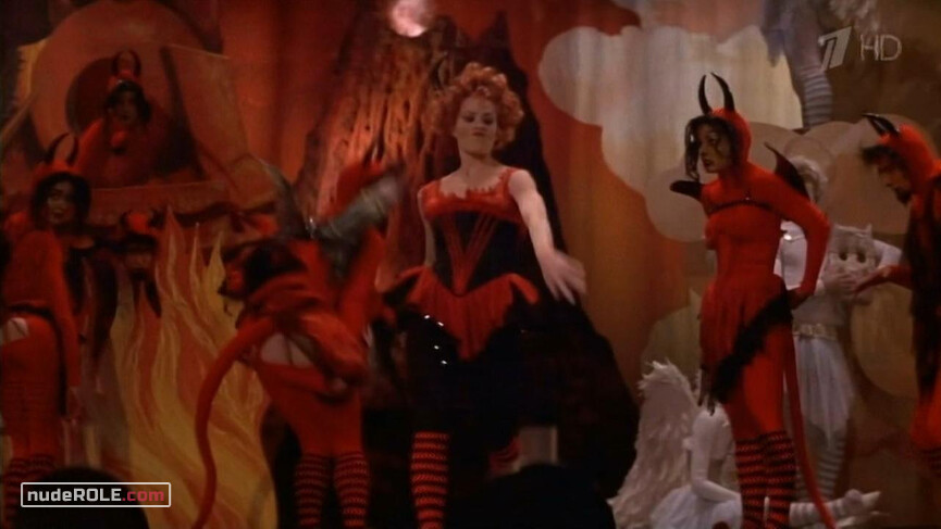 3. Jenny Cadine nude – Cousin Bette (1998)