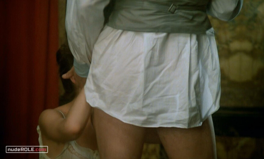 2. Chloe nude – Swann in Love (1984)