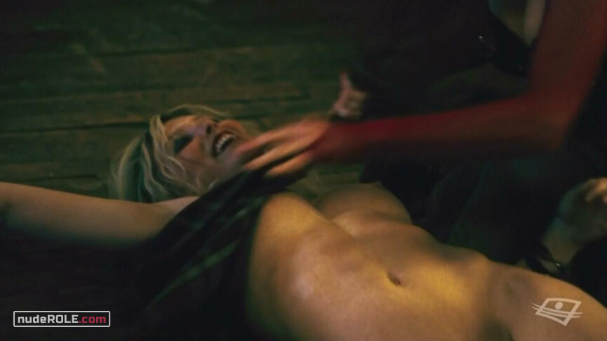 3. Kiki (20 & 30 years old) nude – Borderline (2008)
