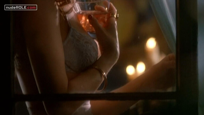 3. Helena nude – Boxing Helena (1993)