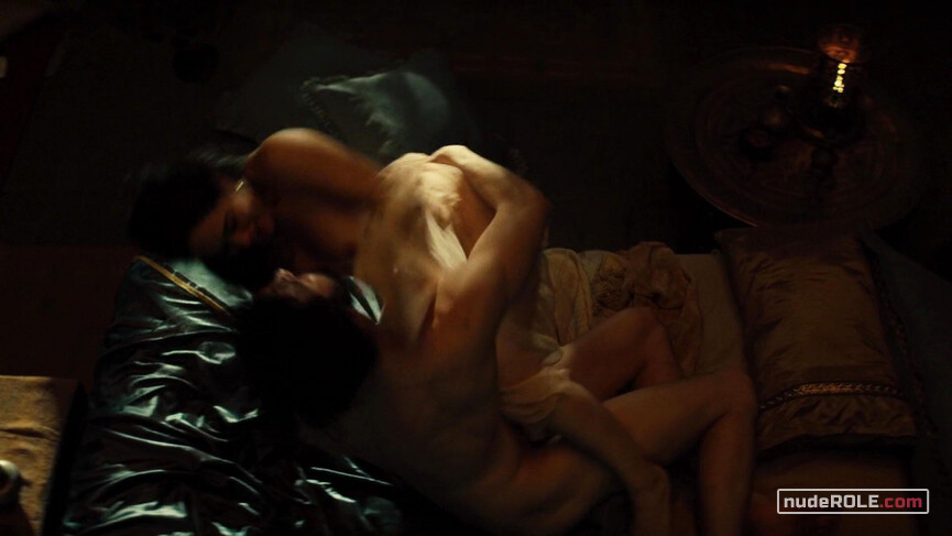 2. Merav nude – Of Kings and Prophets s01e01 (2016)