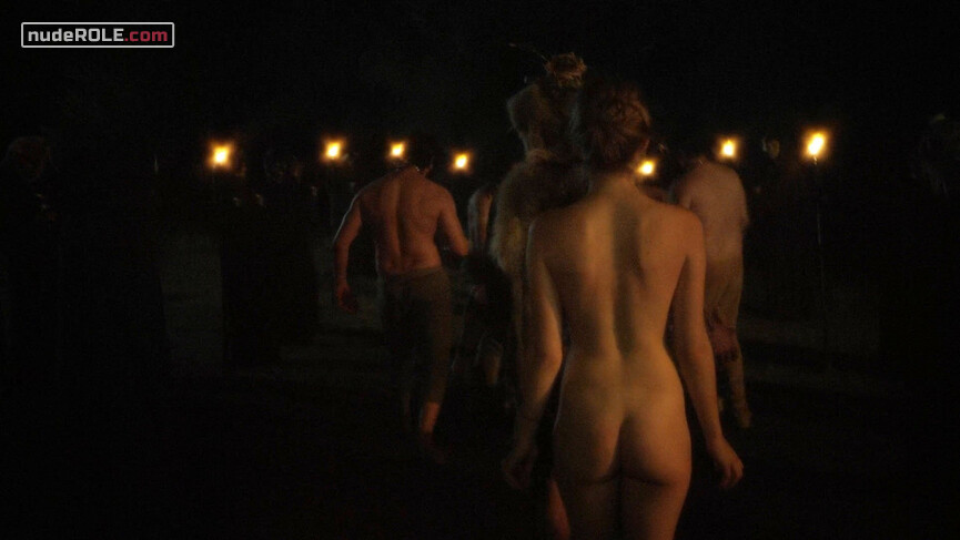 3. Isabel Porter nude – The Institute (2017)