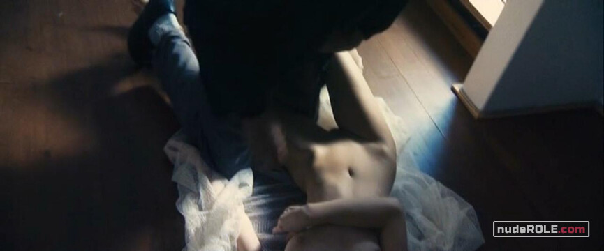3. Pigen nude – A Caretaker's Tale (2012)