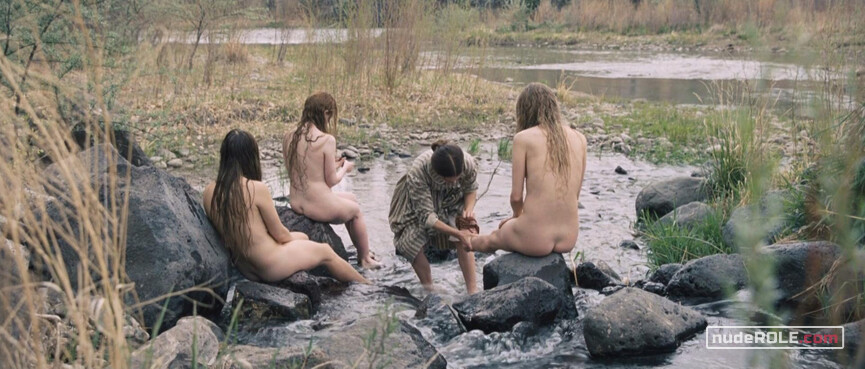 3. Gro Svendsen nude, Theoline Belknap nude – The Homesman (2014)