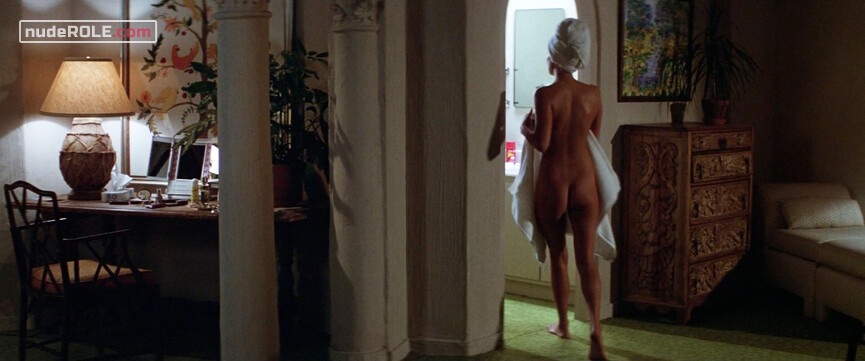 1. Jenny Hanley nude – 10 (1979)