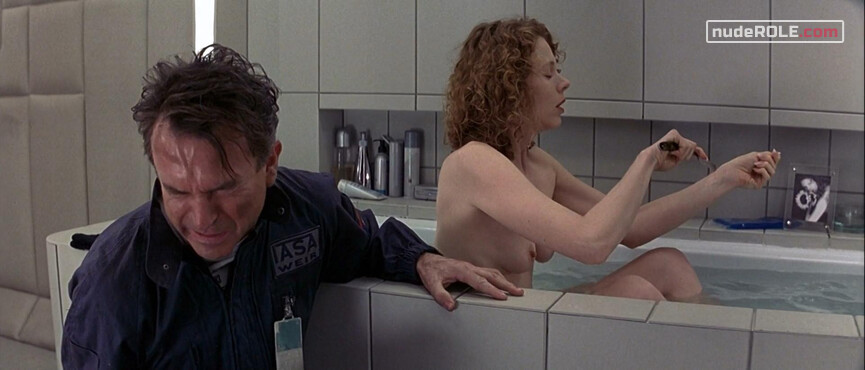 2. Claire nude – Event Horizon (1997)
