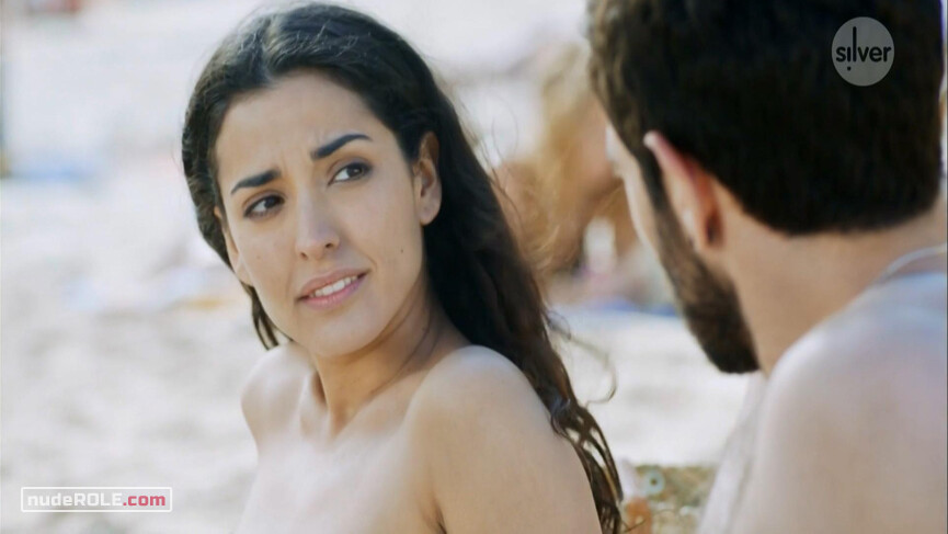 3. Martina nude – Cousinhood (2011)