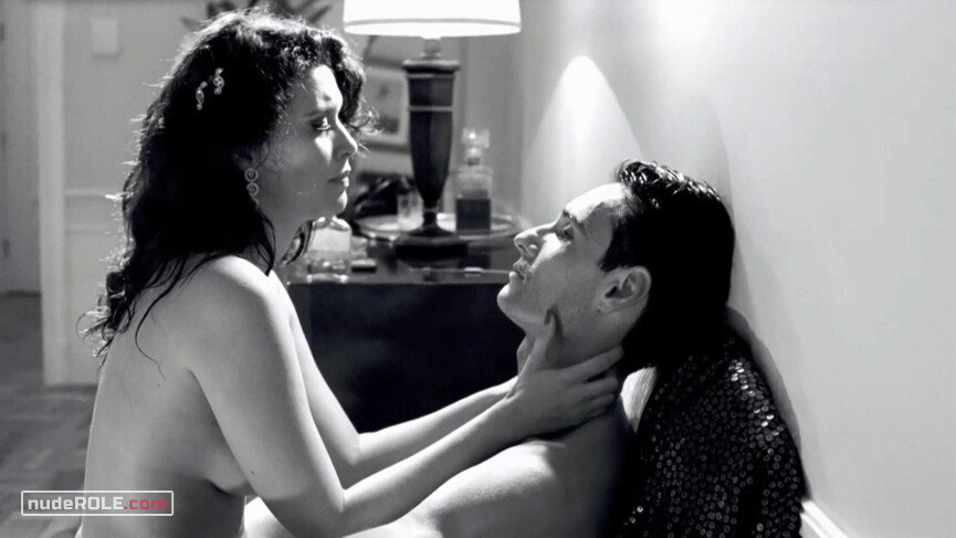 2. Diamantina nude – Heleno (2011)