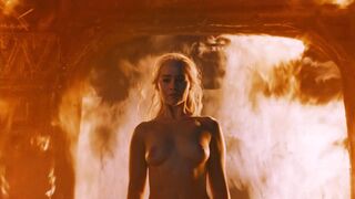 Daenerys Targaryen nude – Game of Thrones s06e04 (2016)
