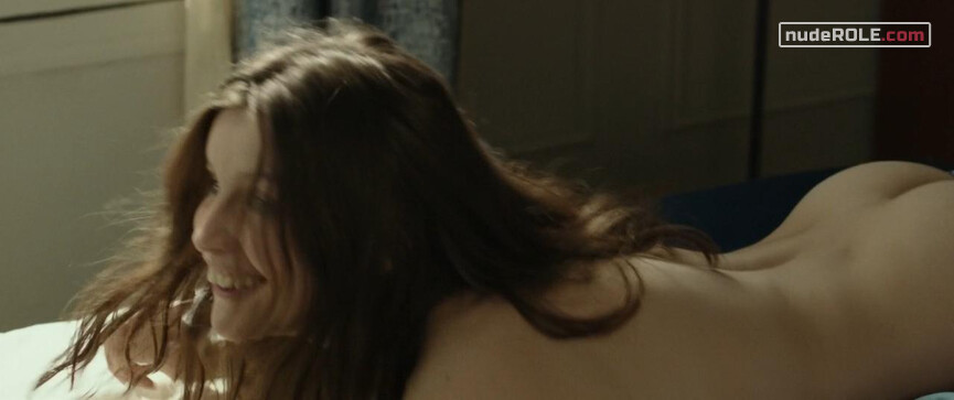 1. Noémie Archambault nude – Des lendemains qui chantent (2014)