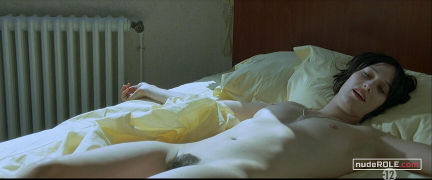 1. Iris nude – Happy End (2009)